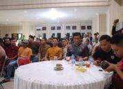 Kompak Beri Semangat ! Polres Rokan Hilir dan Jajaran Bersama Masyarakat Nobar Semifinal Piala Asia U-23