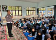 Sat Lantas Polres Kampar Bersama ISDC Polda Riau Gelar Giat Police Goes To School di SMAN 1 Tambang