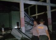 Angin Puting Beliung Porak-Porandakan Puluhan Rumah Warga, Begini Respon Cepat Polres Palas