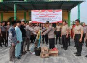 Polres Kampar Gelar Bakti Sosial Religi, Lakukan Goro di Masjid Nurul Iman Desa Kampar