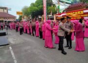 Kapolresta Pekanbaru Pimpin Upacara Kenaikan Pangkat Personil Jajaran Polresta Pekanbaru