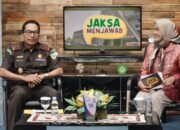 Kajati Riau Narasumber Dalam Program Jaksa Menjawab di Riau Televisi
