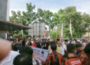 Satgas Preventif OMP Lakukan Pengamanan Tahapan Pendaftaran Bakal Calon Pilkada Serentak 2024 di Kantor KPU Riau