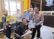 Paur SIM & Tim Sampaikan Himbaun Kamseltibmas & Kamseltibcarlantas kepada Pemohon SIM