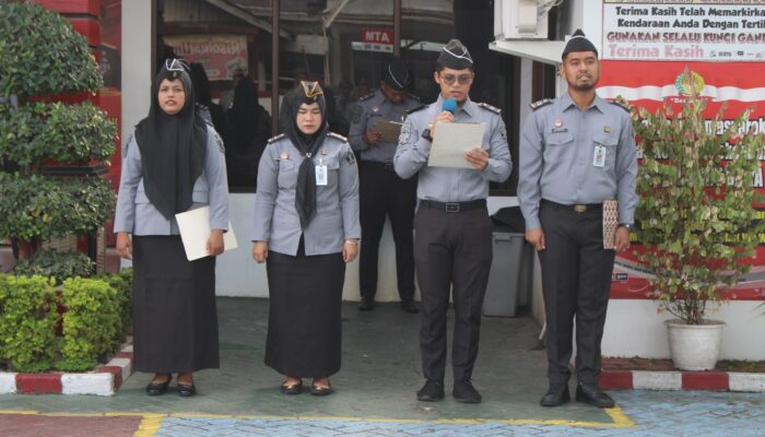 Perkuat Kedisiplinan Pegawai Sebagai Kunci Pelayanan Prima, Pesan Kepala KPLP Pekanbaru Dalam Apel Pagi