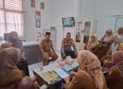Cooling System Pilkada 2024 Kapolsek Bukit Raya Kunjungi UPTD Puskesmas Simpang Tiga Pekanbaru