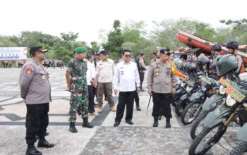 Apel Gelar Pasukan dan Sarpras Kesiapan Pendistribusian Logistik dan Pengamanan TPS Pilkada Serentak 2024 di Kabupaten Siak