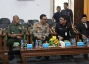 Kapolres Kuansing Hadiri Rapat Paripurna DPRD Kuansing: Pengumuman Pengesahan Bupati dan Wakil Bupati Terpilih Pilkada 2024