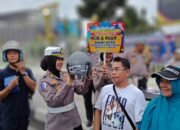 Puluhan Helm SNI di Bagikan Saat Kampanye Keselamatan Berlalulintas di  CFD Pekanbaru 