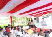 Polda Riau Serahkan 2.250 Paket Bantuan Sosial kepada Mahasiswa