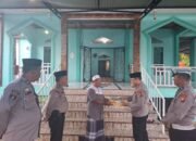 Polsek Tandun Berbagi Takjil: Bentuk Kepedulian untuk Muazin dan Marbot Masjid