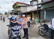 TRLK-25 – Sinergitas Polres Rokan Hulu Dan BEM Universitas Rokania, Bagikan Takjil Untuk Masyarakat