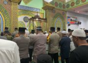 Dekat dengan Warga, Polres Dumai Gelar Tarawih Keliling dan Tausiyah Kamtibmas