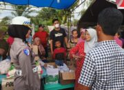 Tim Ramadhan Berkah Berbagi Takjil, Bagikan Ratusan Paket Takjil Kepada Masyarakat di Pengungsian Banjir