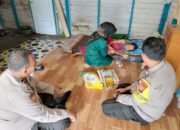 Polsek Tualang Berikan Bantuan Sembako Dalam Giat Jumat Berbagi Ramadhan. Sekaligus Pemeriksaan Kesehatan Gratis