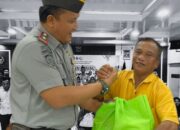 Peringati HBP ke-61, Lapas Pasir Pangaraian Beri Bantuan Sembako Kepada Keluarga WBP