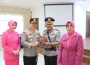 Kapolresta Pekanbaru Pimpin Upacara Sertijab Kabag Ops dan Kapolsek Bukit Raya