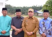 Sambut Hari Bumi, Wabup Husni dan Kemenag Siak Tanam Pohon Matoa