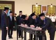 Kalapas Pekanbaru Hadiri Pengambilan Sumpah Jabatan dan Pelantikan Pejabat Manajerial di Lingkungan Kanwil Ditjenpas Riau