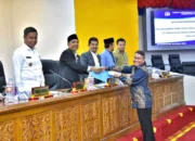 Fraksi PPP-PKS Terima LKPJ Bupati Kampar, Soroti Tunda Bayar Rp63 Miliar dan Honor Guru PDTA