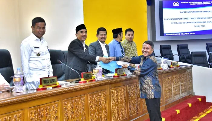 Fraksi PPP-PKS Terima LKPJ Bupati Kampar, Soroti Tunda Bayar Rp63 Miliar dan Honor Guru PDTA