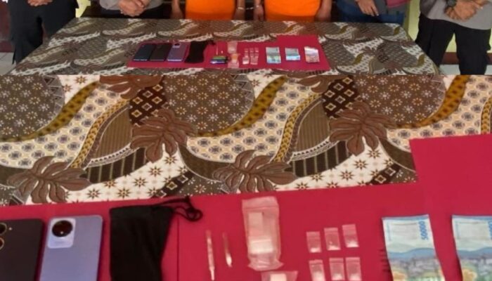 Dua Pengedar Sabu Ditangkap Polsek Kabun, Barang Bukti 4,23 Gram Diamankan