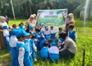 Hijaukan Bumi, Sat Binmas Polres Rohul Tanam Pohon Bersama di TK Zaidar