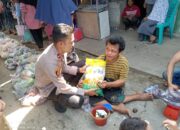 Polsek Rambah Samo Gelar Bazar Pangan Murah dan Salurkan Bantuan Pangan Untuk Penyandang Disabilitas