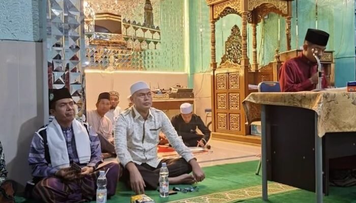 Kades Sontang Ajak Warga Teladani Akhlak Rasulullah pada Peringatan Maulid Nabi