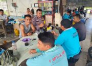 Polsek Rambah Samo Gelar Jumat Curhat Bersama Masyarakat Desa Teluk Aur, Perkuat Sinergi dan Edukasi Kamtibmas