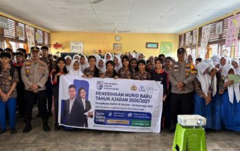 Polsek Kunto Darussalam Sosialisasikan Penerimaan Siswa Baru SMK Kemala Taruna Bhayangkara di SMPN 1