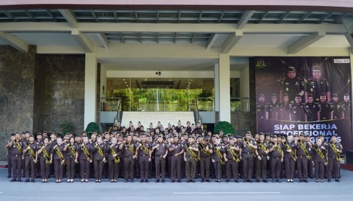 Komitmen Wujudkan Birokrasi Bersih dan Melayani, Kejati Riau Canangkan Zona Integritas WBBM 2026