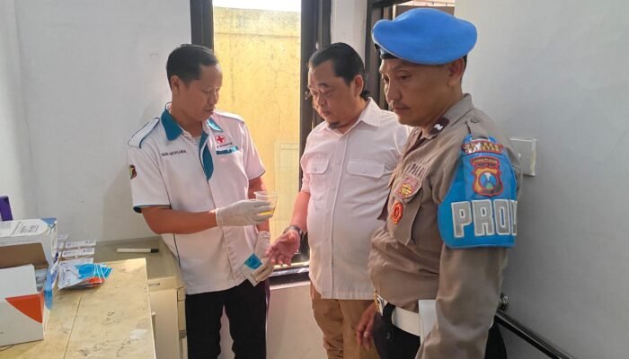 Tegas Tanpa Kompromi! Polres Magetan Gelar Cek Urin Mendadak Mitigasi Penyalahgunaan Narkoba