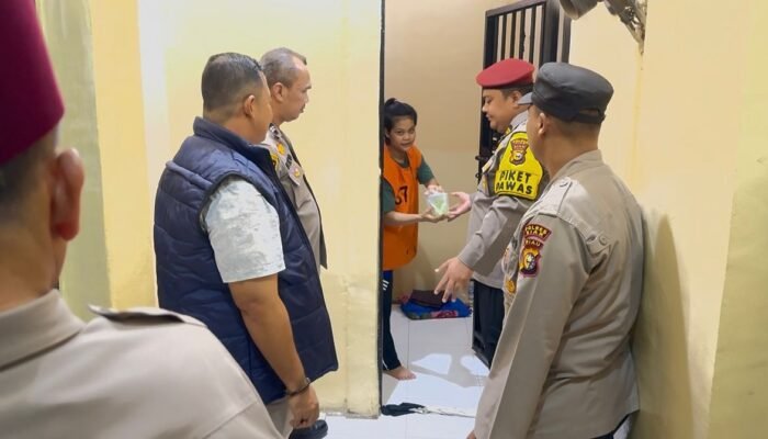 Sentuhan Kemanusiaan di Balik Jeruji, Sat Resnarkoba Polres Siak Berbagi Cinta Ramadhan untuk 60 Tahanan