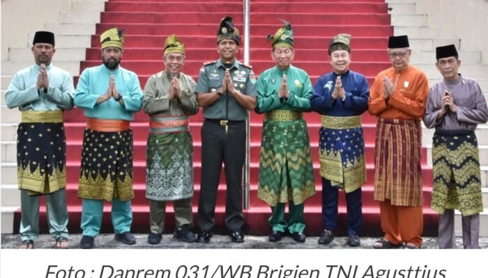Pererat Sinergi TNI dan Masyarakat Adat, Danrem 031/Wira Bima Kunjungi LAMR Riau