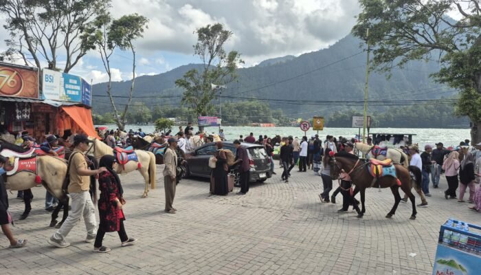 H+1 Lebaran, Polres Magetan Perketat Pengamanan Wisata Telaga Sarangan, Antisipasi Lonjakan Pengunjung