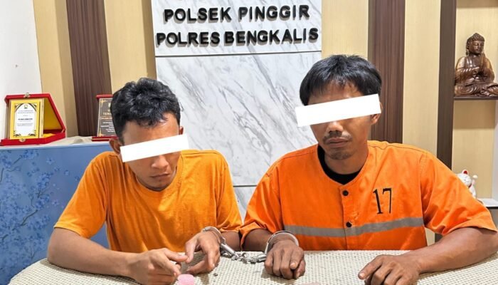 Digerebek di Kebun Sawit Buluh Apo Pinggir, Dua Buruh Tertangkap Saat Hendak Konsumsi Sabu