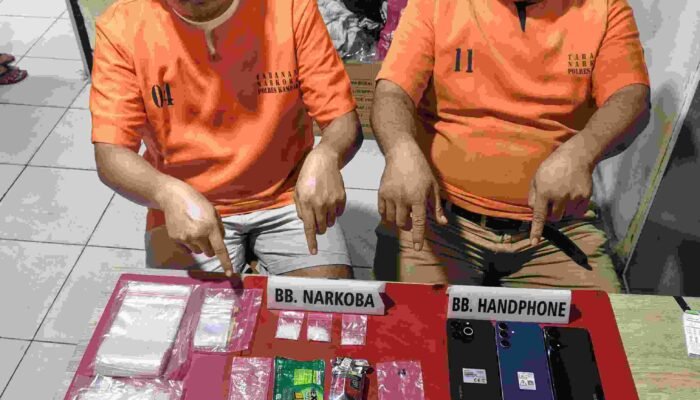 Polisi Sita 6.13 Gram Sabu-sabu Dari Dua Pelaku Narkoba di Kelurahan Langgini Bangkinang Kota