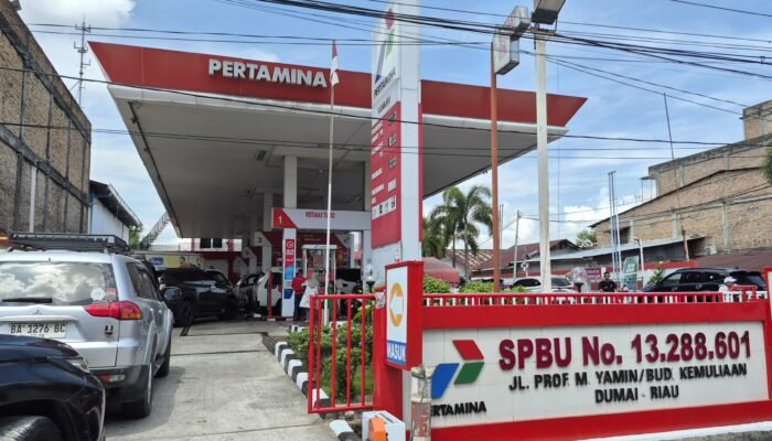 Pelayanan SPBU di Dumai Tetap Kondusif, Polres Dumai Tingkatkan Pengamanan dan Pengaturan Lalu Lintas