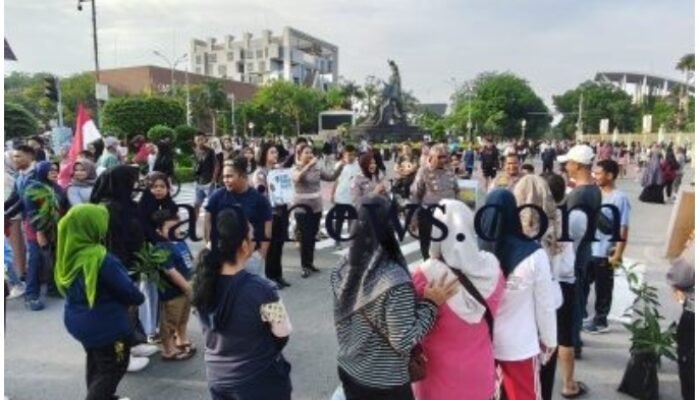 Ditlantas Polda Riau Hadir Humanis di Tengah CFD, Ajak Masyarakat Jadi Pelopor Keselamatan dan Lingkungan