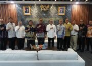 Menko Pangan Apresiasi Usulan Bupati Herman untuk Lindungi Petani Kelapa Inhil