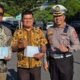 Suasana Haru di Ditlantas Polda Riau, AKP Darmainil dan AKP Jalinus Resmi Purnabakti