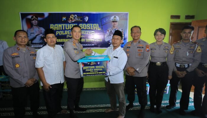Polres Madiun Gelar Bakti Sosial di Panti Asuhan Lentera Hati dalam Rangka Hari Bhayangkara ke-80 Tahun 2026