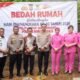 Penuh Haru, Polres Rohul Bersama Baznas Rohul Bedah Rumah Warga dan Salurkan Bansos di Rambah Hilir dalam Rangka HUT Bhayangkara Ke-80