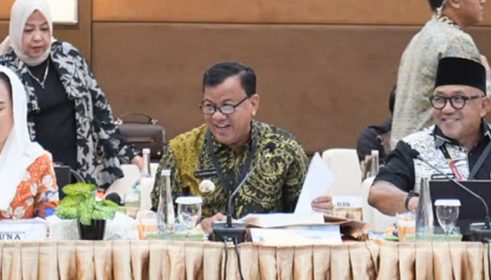 Bupati Kuansing Dorong BRK Syariah Perkuat Peran dalam Mendorong Ekonomi Daerah