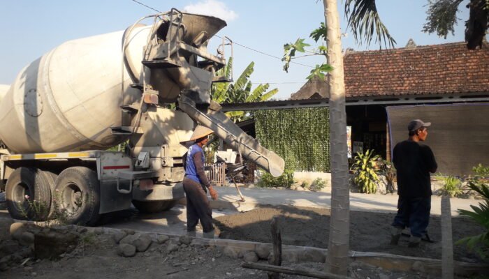 Demi Amal Jariah, Basori Anto Tuntaskan Tahap Kedua Pembangunan Jalan di Dukuh Poh Telu, Warga Segera Nikmati Akses Lebih Nyaman