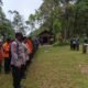 Mitigasi Karhutla, Polres Magetan Bersama Perhutani, TNI, BPD dan Masyarakat Gotong Royong Bangun Ilaran Api di Lereng Gunung Lawu