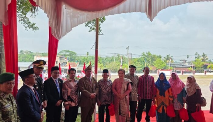 Tak Sekadar Hadir, PT Musim Mas Berbagi dan Berkontribusi untuk Masyarakat Pangkalan Kuras