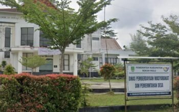 BPD Tersangkut Hukum hingga Sekdes Nonaktif, Ini Penjelasan Plt Kadis DPMD Rohul