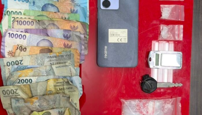 Polres Rohul Tangkap Pengedar Sabu di Mahato, Dua Pria Beserta Barang Bukti 4,36 Gram Diamankan